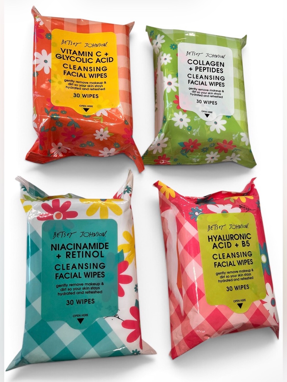 Betsey Johnson Cleansing Facial Wipes — Choose One
